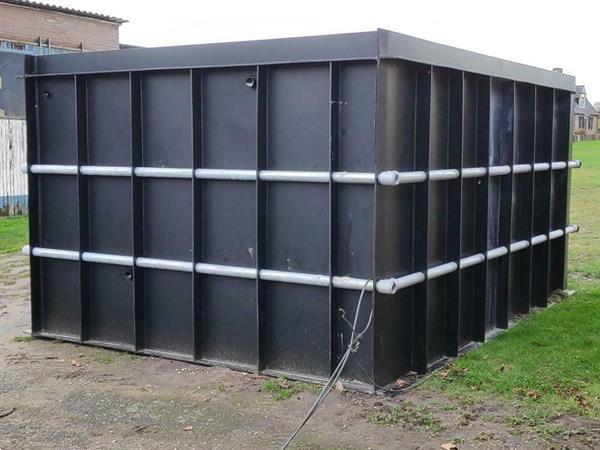 Grote foto hdpe koi vijver bak 24 kuub in nieuwstaat tuin en terras vijvers en toebehoren