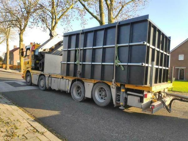 Grote foto hdpe koi vijver bak 24 kuub in nieuwstaat tuin en terras vijvers en toebehoren