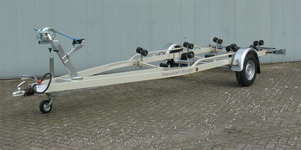 Grote foto freewheel ultra light boottrailer aluminium frame watersport en boten boottrailers