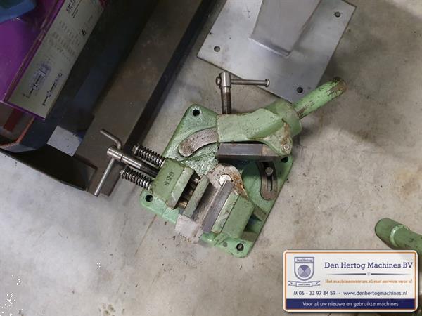 Grote foto jorg 6110 tarzan 5 cap. 100x10mm strippenbuiger buigmachine doe het zelf en verbouw gereedschappen en machines