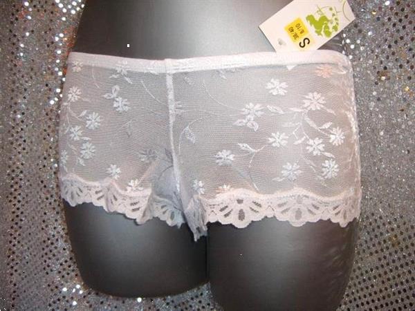 Grote foto chique witte caraco met bijpassende hotpants kleding dames ondergoed en lingerie
