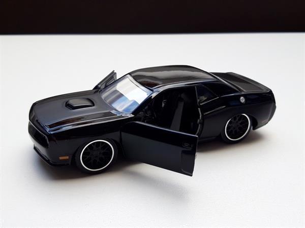 Grote foto dodge challenger srt8 fast and furious modelauto verzamelen speelgoed