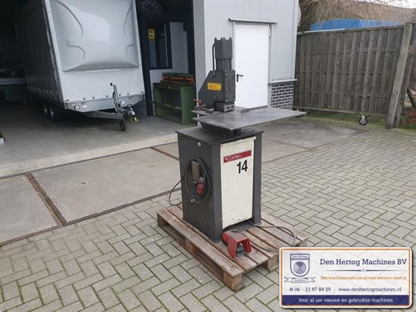 Grote foto jorg 1028 uithoeker uithapper 102x102x3mm 400v doe het zelf en verbouw gereedschappen en machines