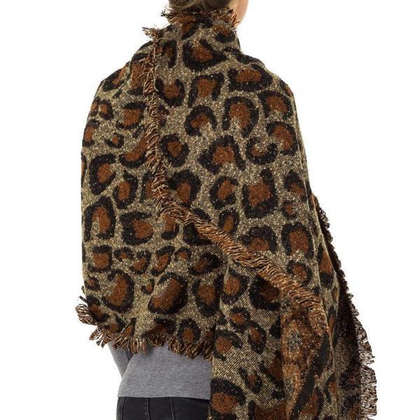 Grote foto warme sjaal omslagdoek taupe met luipaard print kleding dames mutsen sjaals en handschoenen
