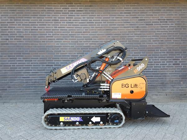 Grote foto bg lift m060 minihijskraan compactkraan bglift tuin en terras werktuigen