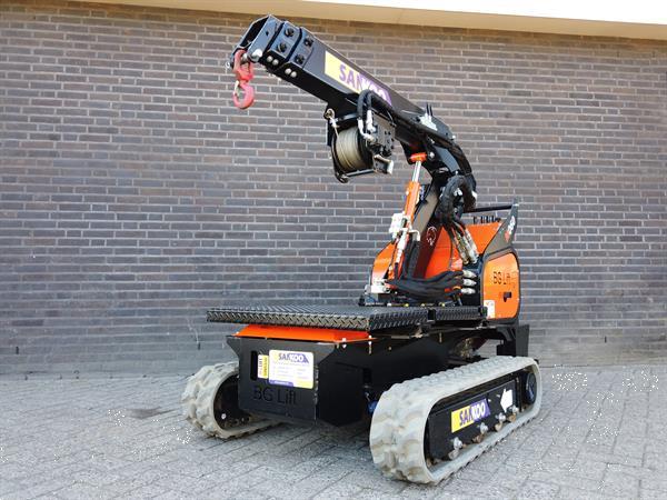 Grote foto bg lift m060 minihijskraan compactkraan bglift tuin en terras werktuigen