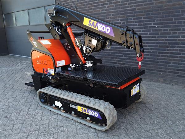 Grote foto bg lift m060 minihijskraan compactkraan bglift tuin en terras werktuigen