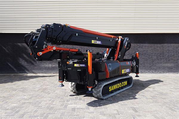 Grote foto bg lift m400 minihijskraan compactkraan bglift tuin en terras werktuigen