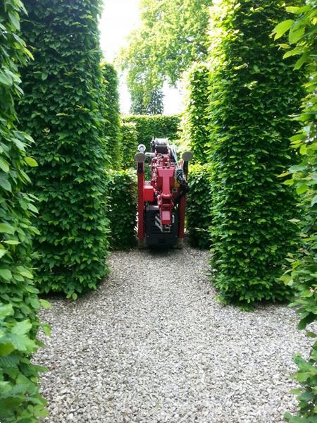 Grote foto hoeflon sk6 minikraan compact kraan tuin en terras werktuigen