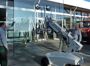 Grote foto robby 420 glasrobot glaslift tuin en terras werktuigen