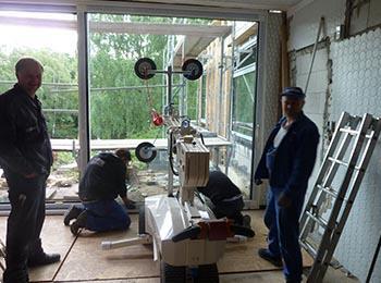 Grote foto robby 420 glasrobot glaslift tuin en terras werktuigen