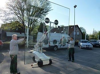 Grote foto huren robby 420 glasrobot glaslift tuin en terras werktuigen