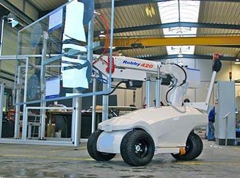 Grote foto huren robby 420 glasrobot glaslift tuin en terras werktuigen