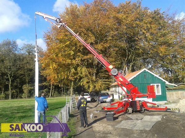 Grote foto huren sankoo mhk sk10 minikraan compact kraan tuin en terras werktuigen