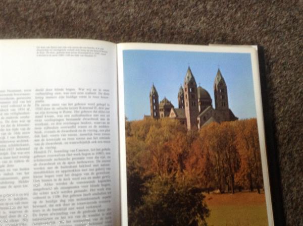 Grote foto kathedralen mooie illustraties prachtige foto boeken geschiedenis vaderland