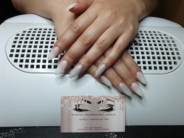 Grote foto wimperextetions 2d 6d. gel nagels. henna brows beauty en gezondheid gezichtsverzorging