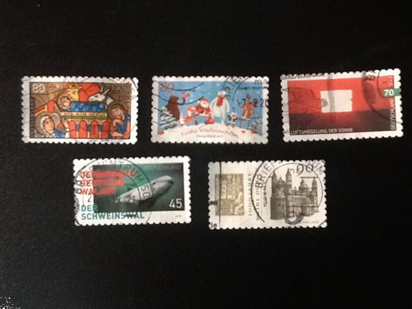 Grote foto 35 stuks. recent. duitsland grootformaat postzegels en munten duitsland