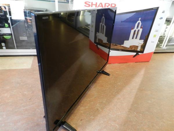 Grote foto sharp aquos i3010 series 32 inch led hd tv in goede staat audio tv en foto algemeen
