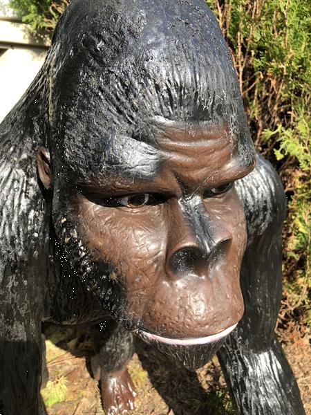 Grote foto grote gorilla polystone geweldig fraai en imponerend laa tuin en terras tuindecoratie