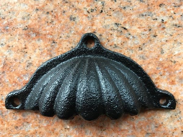 Grote foto 1 laden handvat deurgreep meubelbeslag antiek ijzer z doe het zelf en verbouw materialen en producten