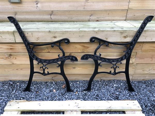 Grote foto 2 bank zij delen ijzer zwart gelakt mooi voor parkbank. l tuin en terras tuinmeubelen