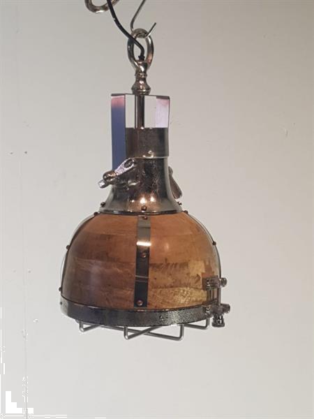 Grote foto hanglamp hout metaal antiek en kunst lampen