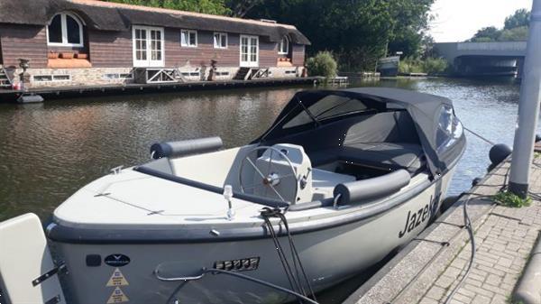 Grote foto stout 750 occasion watersport en boten motorboten en jachten