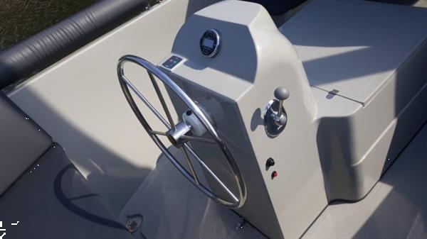 Grote foto stout 750 occasion watersport en boten motorboten en jachten