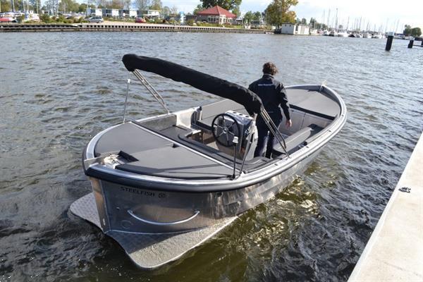 Grote foto steelfish 670 watersport en boten motorboten en jachten
