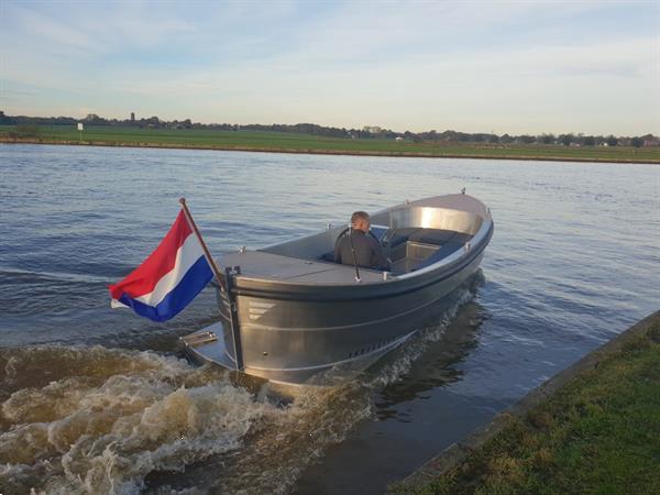Grote foto van vossen sloep 700 watersport en boten motorboten en jachten