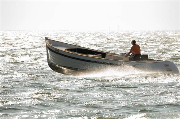 Grote foto waterspoor 808 watersport en boten motorboten en jachten