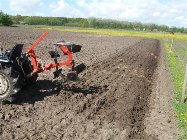 Grote foto ploeg voor minitractor agrarisch ploegen