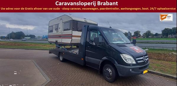 Grote foto gratis afvoer van uw oude sloop caravans caravans en kamperen caravan