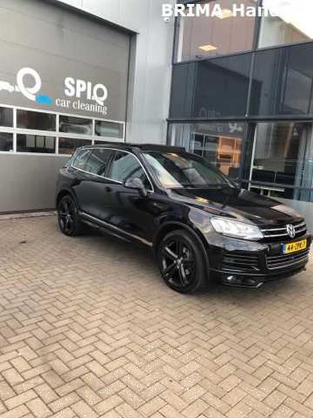 Grote foto volkswagen touareg 3.0 tdi 245pk dsg highline r line panora auto volkswagen