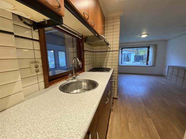 Grote foto chalet met aanbouw te koop camping de luwe stek r 52r caravans en kamperen stacaravans