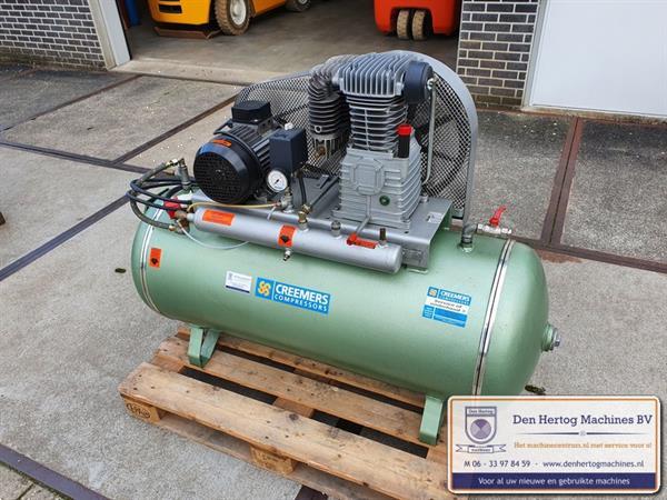 Grote foto zuigercompressor cst 420 250 gebruikte compressors doe het zelf en verbouw materialen en producten