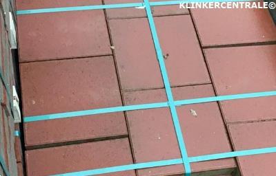 Grote foto 20281 70m2 rood nieuwe betontegels tuintegels 30x30 tegels s tuin en terras tegels en terrasdelen