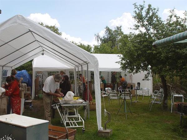 Grote foto beeldhouwen in bloementuin hortus nijmegen diensten en vakmensen cursussen en workshops