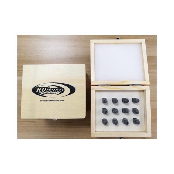 Grote foto symbolen stempels slagstempels slagletters cijfers doe het zelf en verbouw gereedschappen en machines