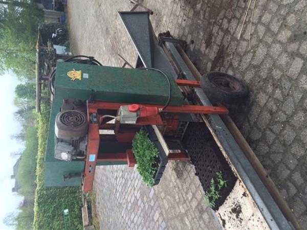 Grote foto perspotten machine merk flier. agrarisch tuinbouw