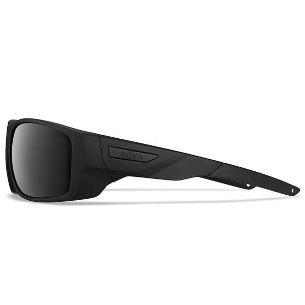 Grote foto at 1 matte black frame dark carbon polarized lens roka kleding heren sportkleding