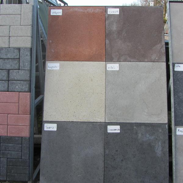 Grote foto terrastegels 60x60 60x30 50x50 30x30 a en b keus tuin en terras tegels en terrasdelen