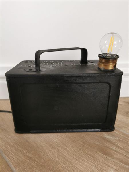 Grote foto vintage petrolcan lamp antiek en kunst lampen