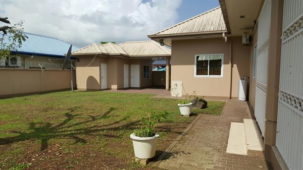 Grote foto prachtig woonhuis te koop in suriname huizen en kamers nieuw buiten europa