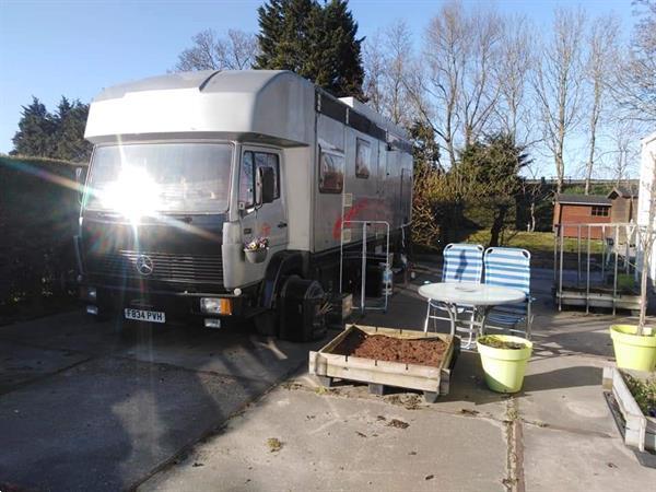 Grote foto mercedes benz 814d camper 1986 caravans en kamperen campers