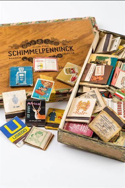 Grote foto verzameling lucifer etiketten en doosjes antiek en kunst overige in antiek gebruiksvoorwerpen