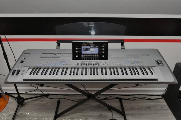 Grote foto yamaha genos 76keys yamaha tyros 5 76 keys muziek en instrumenten keyboards