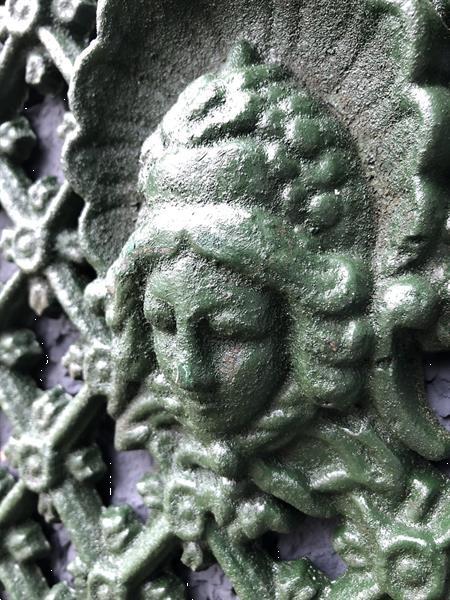 Grote foto gietijzer raam rooster wandornament rooster tuin en terras tuindecoratie