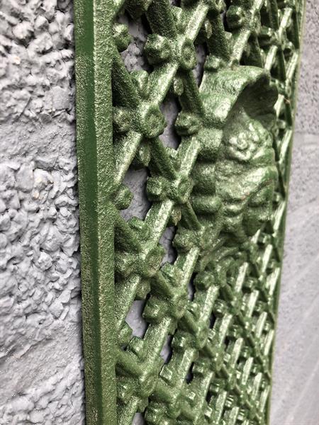 Grote foto gietijzer raam rooster wandornament rooster tuin en terras tuindecoratie