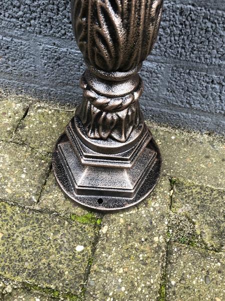 Grote foto staande brievenbus postbus brons kleur tuin en terras tuindecoratie